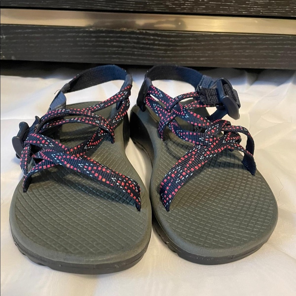 Chaco’s - Picture 5 of 6